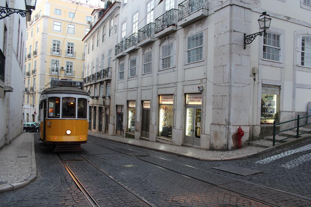 Largo Da Se Guest House - Horigem Lisboa المظهر الخارجي الصورة